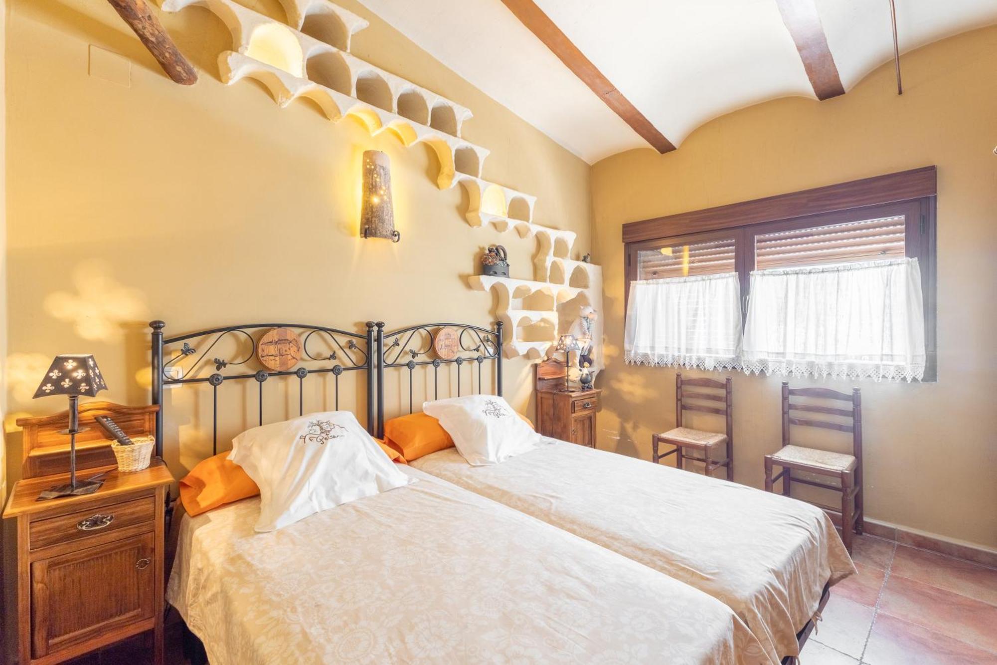 El Tinao De La Petra Guest House Fuentiduena de Tajo Bagian luar foto
