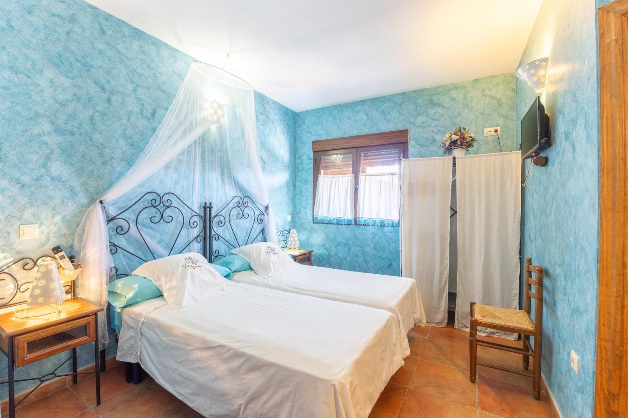 El Tinao De La Petra Guest House Fuentiduena de Tajo Bagian luar foto